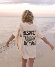 Afbeelding in Gallery-weergave laden, Respect The Ocean T-Shirt
