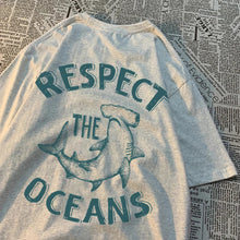 Afbeelding in Gallery-weergave laden, Respect The Oceans T-Shirt
