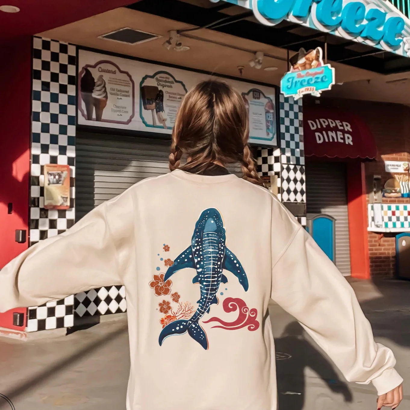 Whale Shark Sweater V7